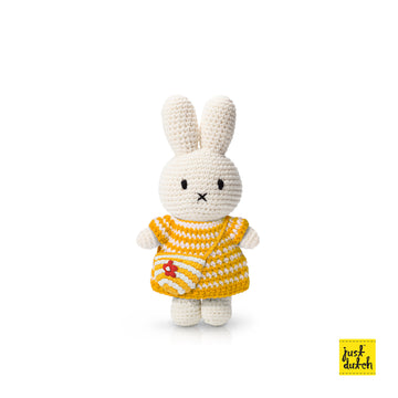 Miffy 米飛和她的黃色細條紋洋裝+小花包